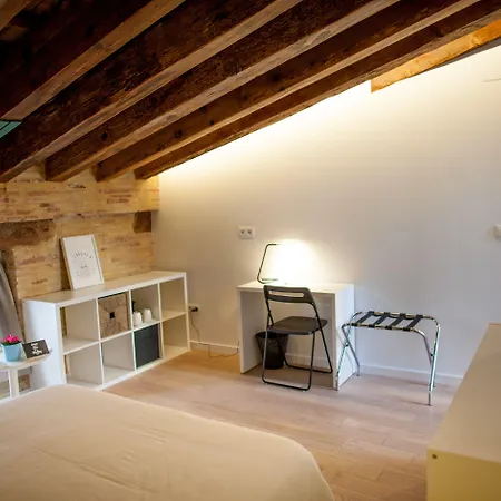 Hotel Host & Valencia