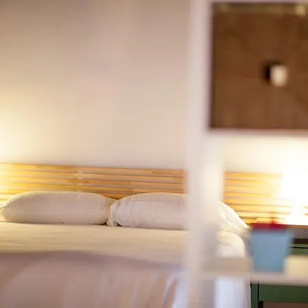 Guest house Host & Valencia
