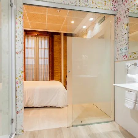 Host & Guest house Valencia