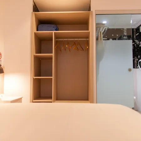Host & Guest house 3*