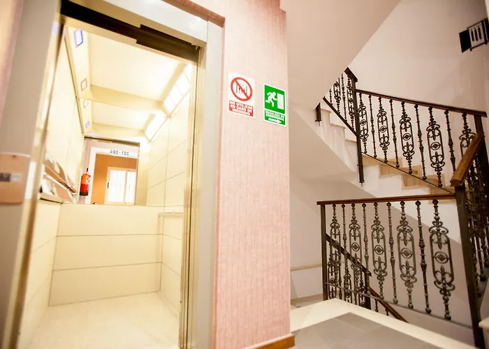 Hotell Host & 3*