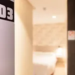 Hotel Host & 3*